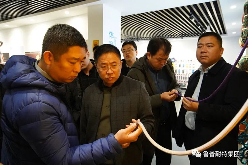 高速加捻打轴机