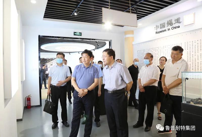 4c707122-e669-4060-8d76-7627a49091f2