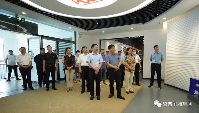 0b989403-92fb-44a6-bcff-5e0aa762b456