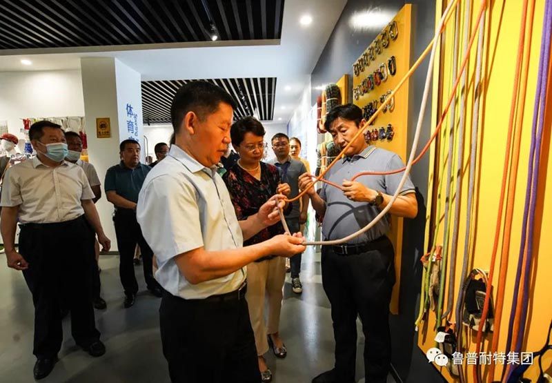 b850de1d-3282-4c93-9bee-bec2eaa5b6f0