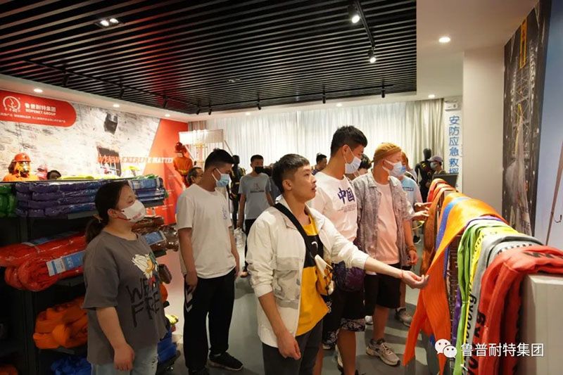 a2e87836-b35e-4196-afb1-b8d9f48fc833