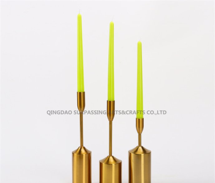 C24T002 taper candle