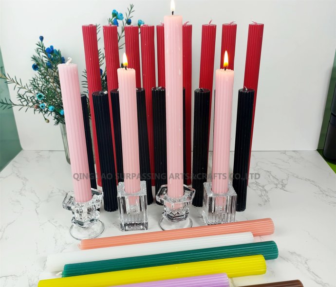 C25T003 Taper candle