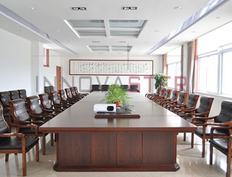Innovaster Meeting Room