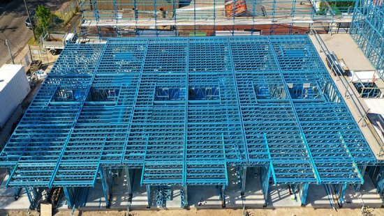 为起重机械厂房、厂房、车库等提供钢结构构件